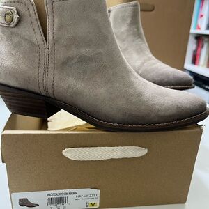 Zodiac Women's Taupe Ankle Booties